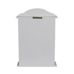 Caja blanca decorada de madera para guardar llaves. 27,5x19 cm.